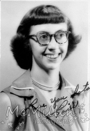 1949ish school photo of Lois Owen