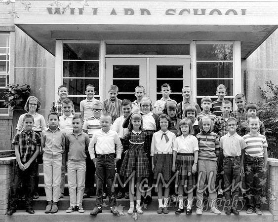 1966 picture of my fourth grade class