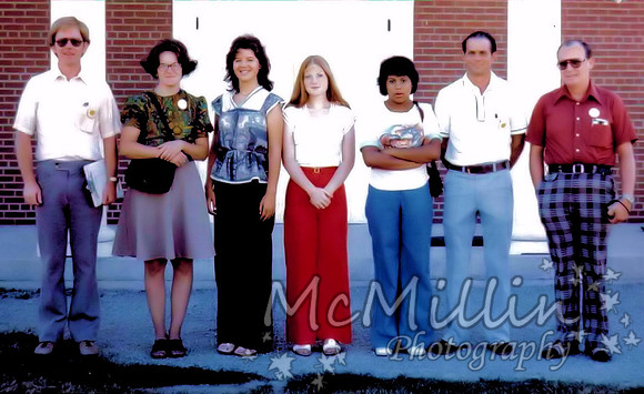 1976 Ada Church group with Bud and Dad