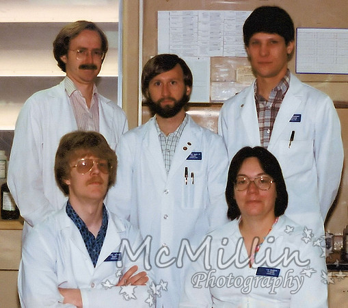 1984 Gordon Steve Mike Linda and me Med Arts