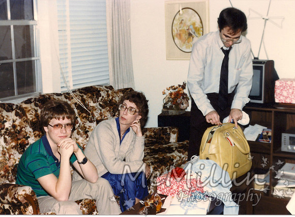 1984 photo David Mom Mark
