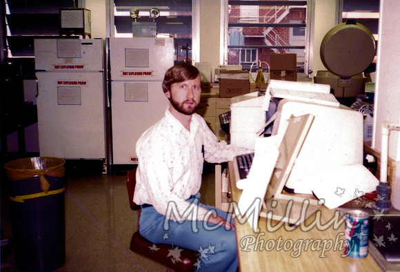 1985 Med Arts Lab2 me at computer terminal