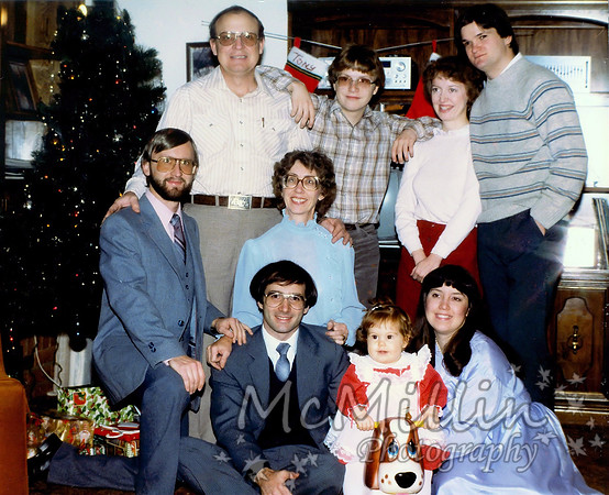 1985 Xmas Family Picture from 8x10