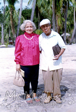 1985ish Pobleti parents in PI