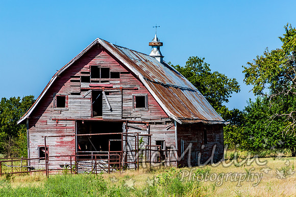 Old Oklahoma Red Barn